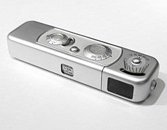 MINOX B