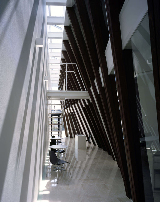 Machiya Office - 街の歴史を継承する現代の通り庭